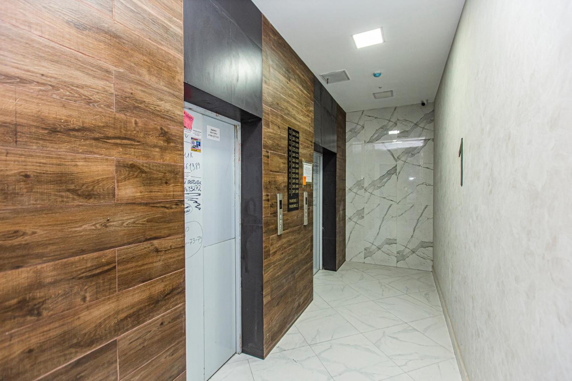 אלמטי 2 Room Apartment In The Center מראה חיצוני תמונה